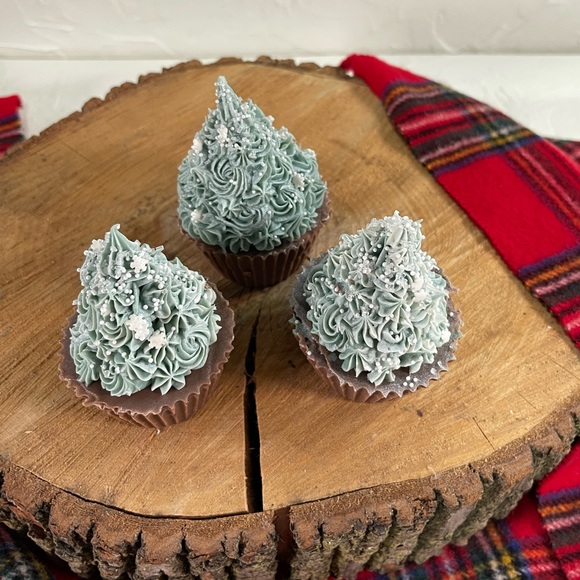 Mini Christmas Tree Cupcake Artisan Soap Bar | Festive & Fun! - Picture 3 of 4